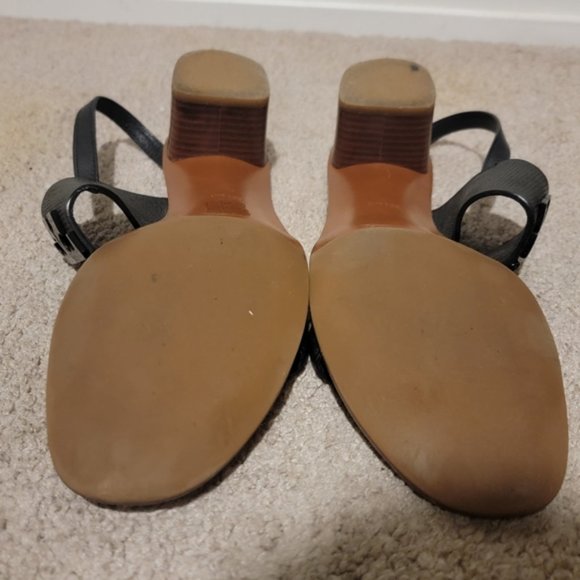 Tory Burch Lowell 2 Perforated Leather Heel Black Size 10.5 - Picture 10 of 12